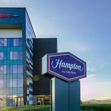 Hampton By Hilton Blackburn Блекбърн Екстериор снимка