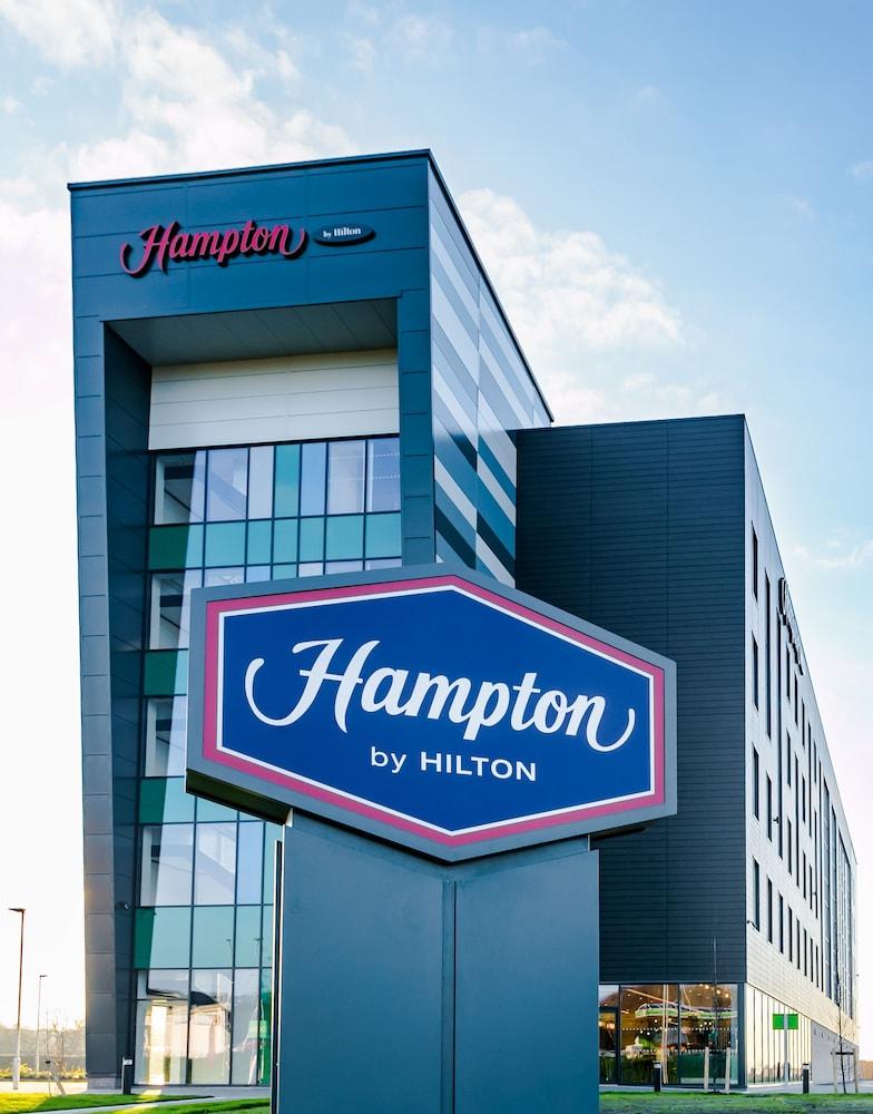 Hampton By Hilton Blackburn Блекбърн Екстериор снимка