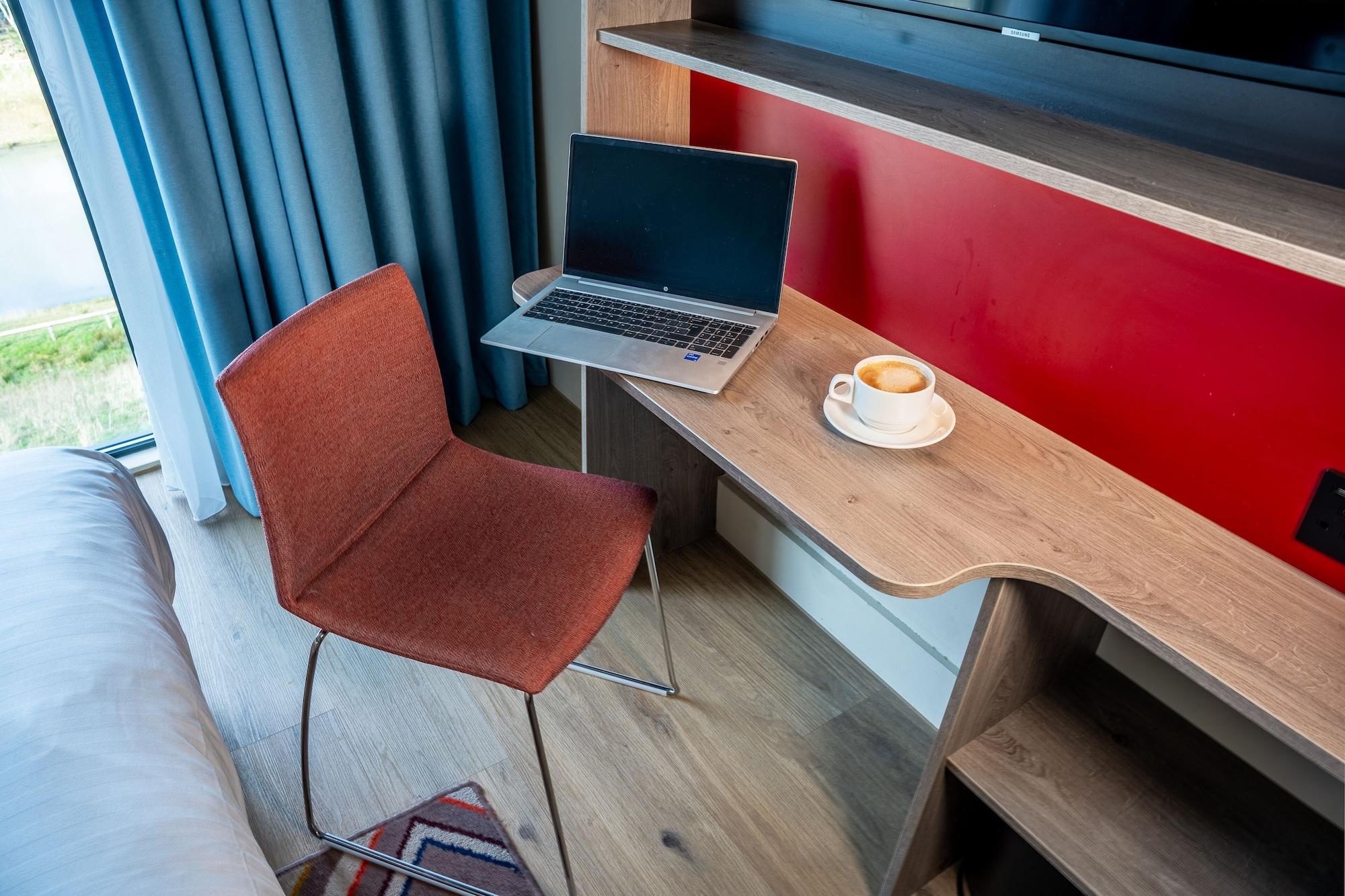 Hampton By Hilton Blackburn Блекбърн Екстериор снимка