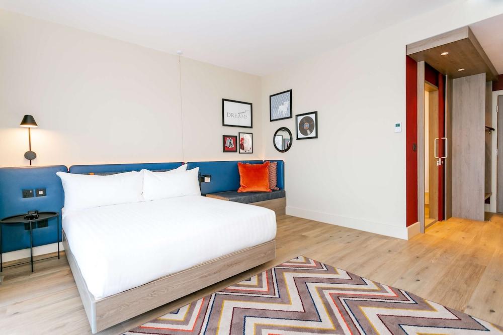 Hampton By Hilton Blackburn Блекбърн Екстериор снимка