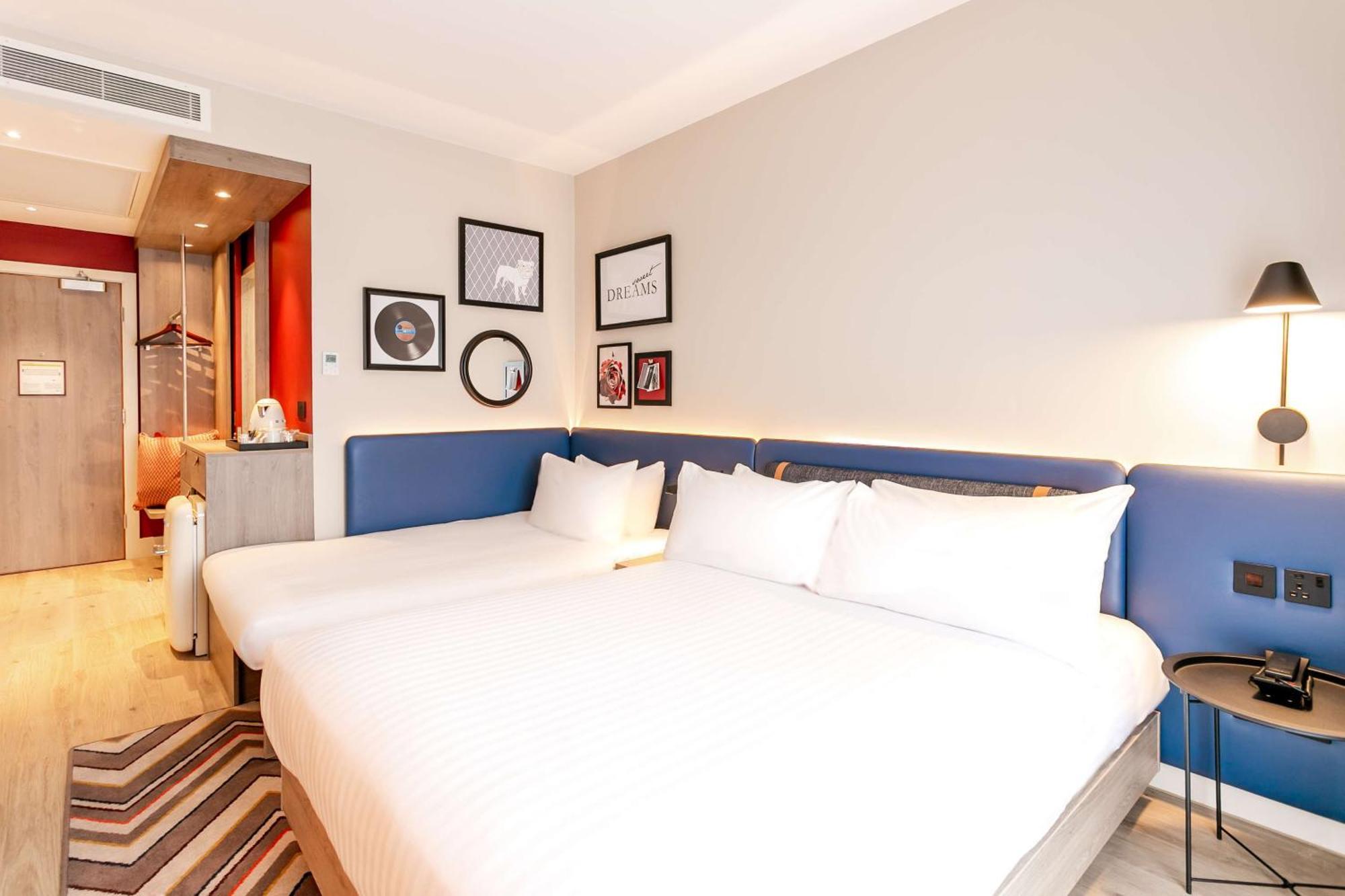 Hampton By Hilton Blackburn Блекбърн Екстериор снимка