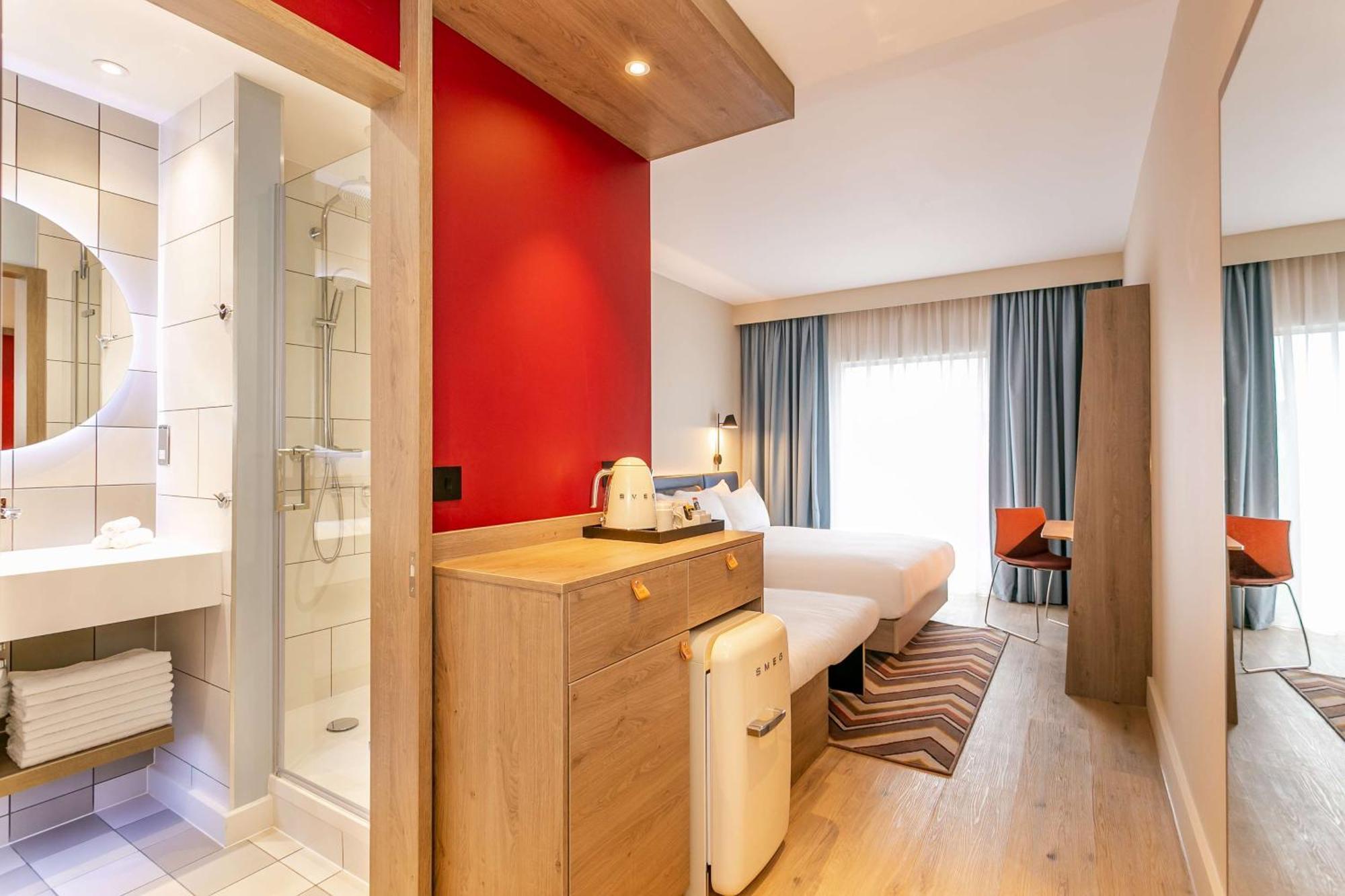 Hampton By Hilton Blackburn Блекбърн Екстериор снимка