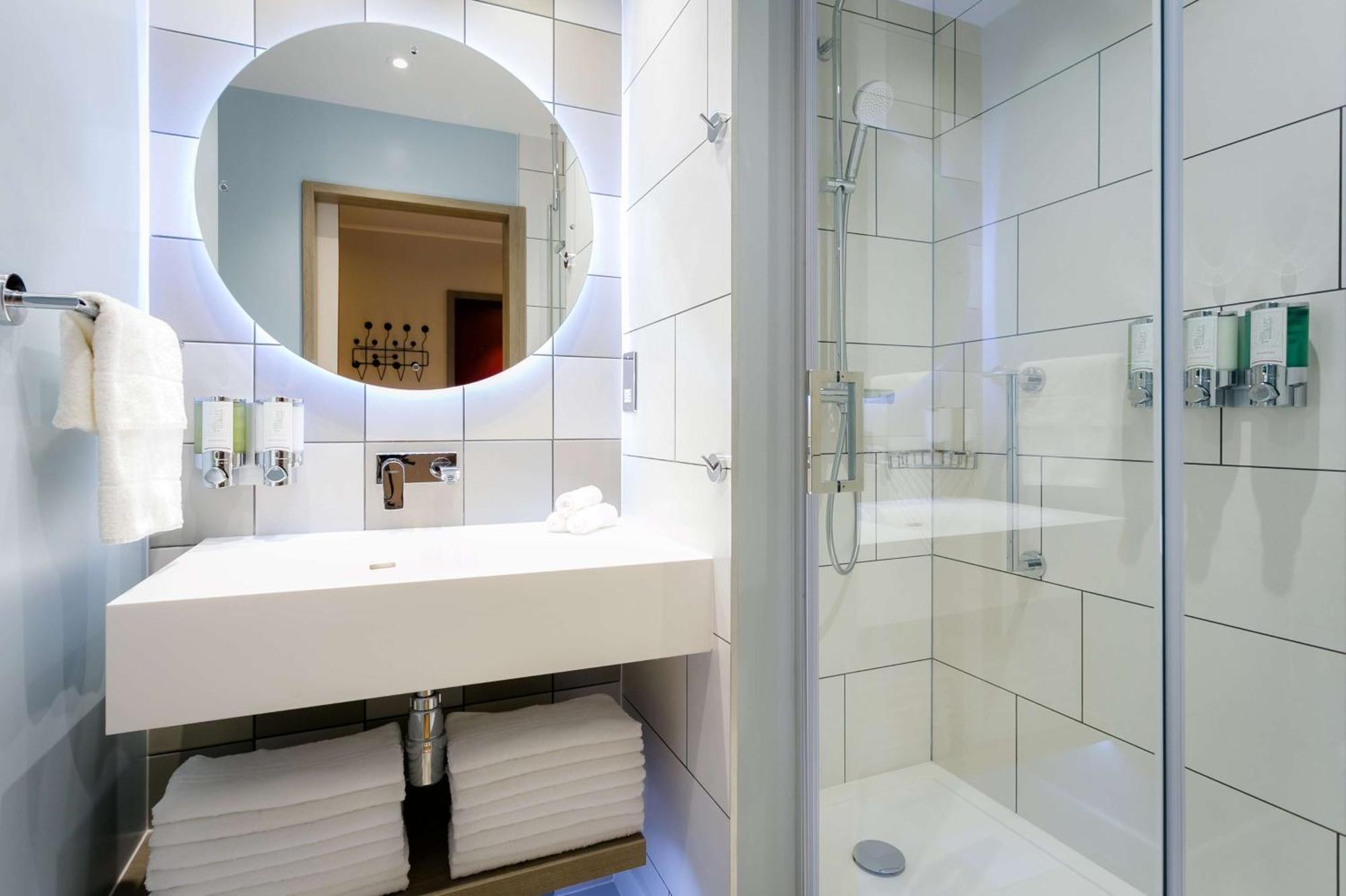 Hampton By Hilton Blackburn Блекбърн Екстериор снимка