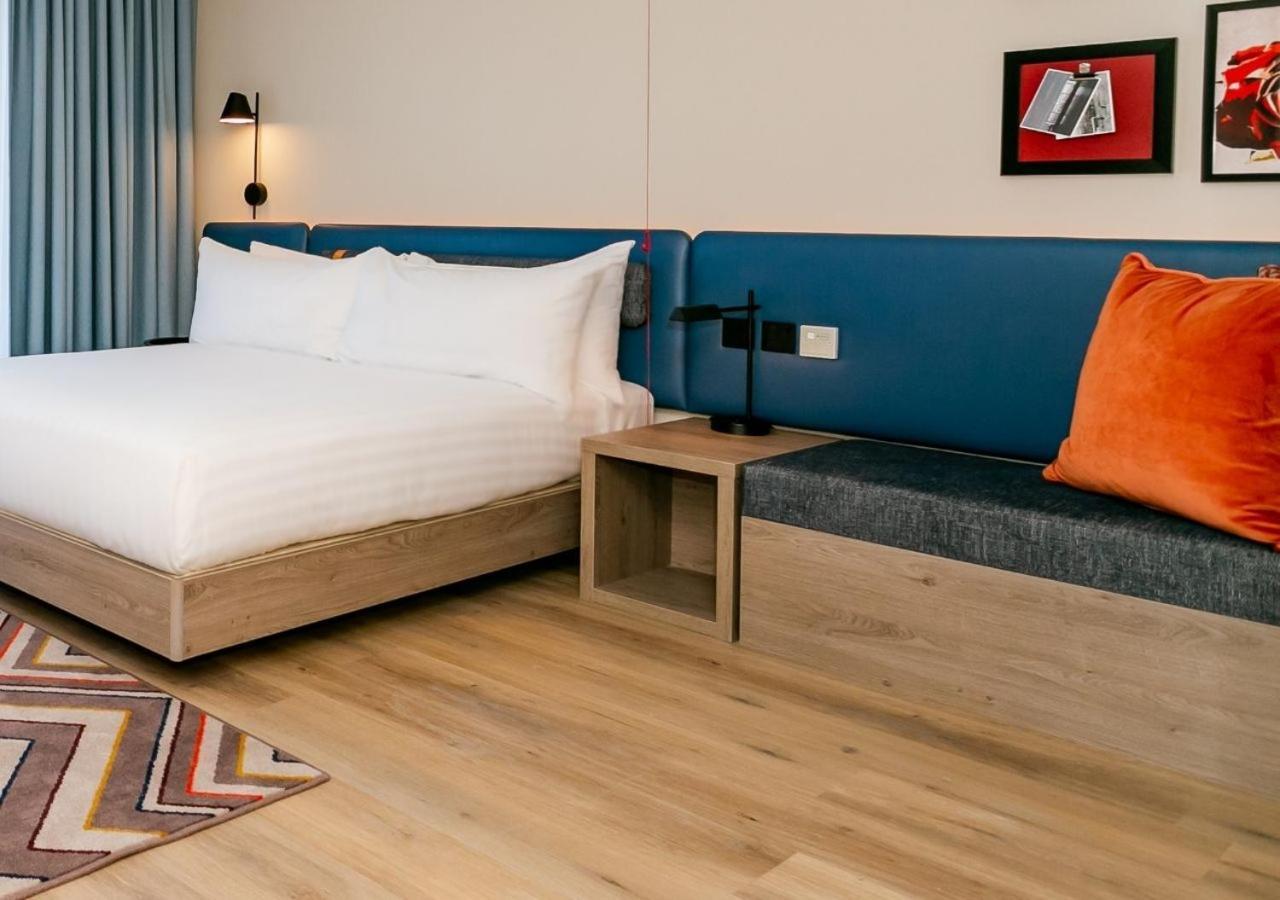 Hampton By Hilton Blackburn Блекбърн Екстериор снимка