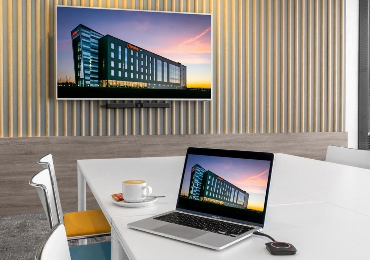 Hampton By Hilton Blackburn Блекбърн Екстериор снимка